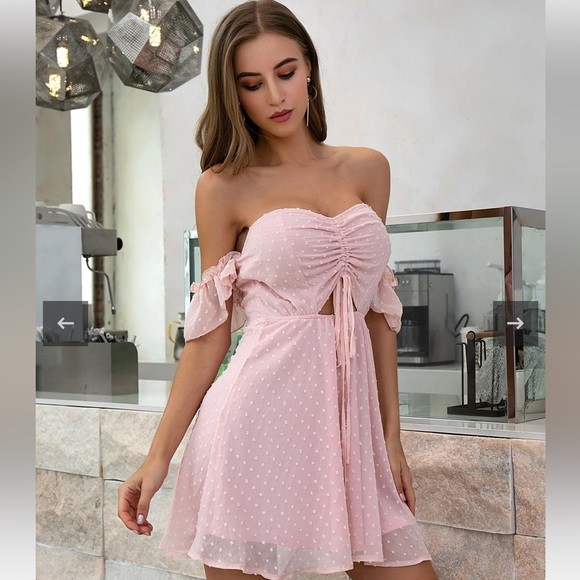 Double zero off the shoulder ruched draw front Swiss dot pink mini dress - Picture 3 of 10